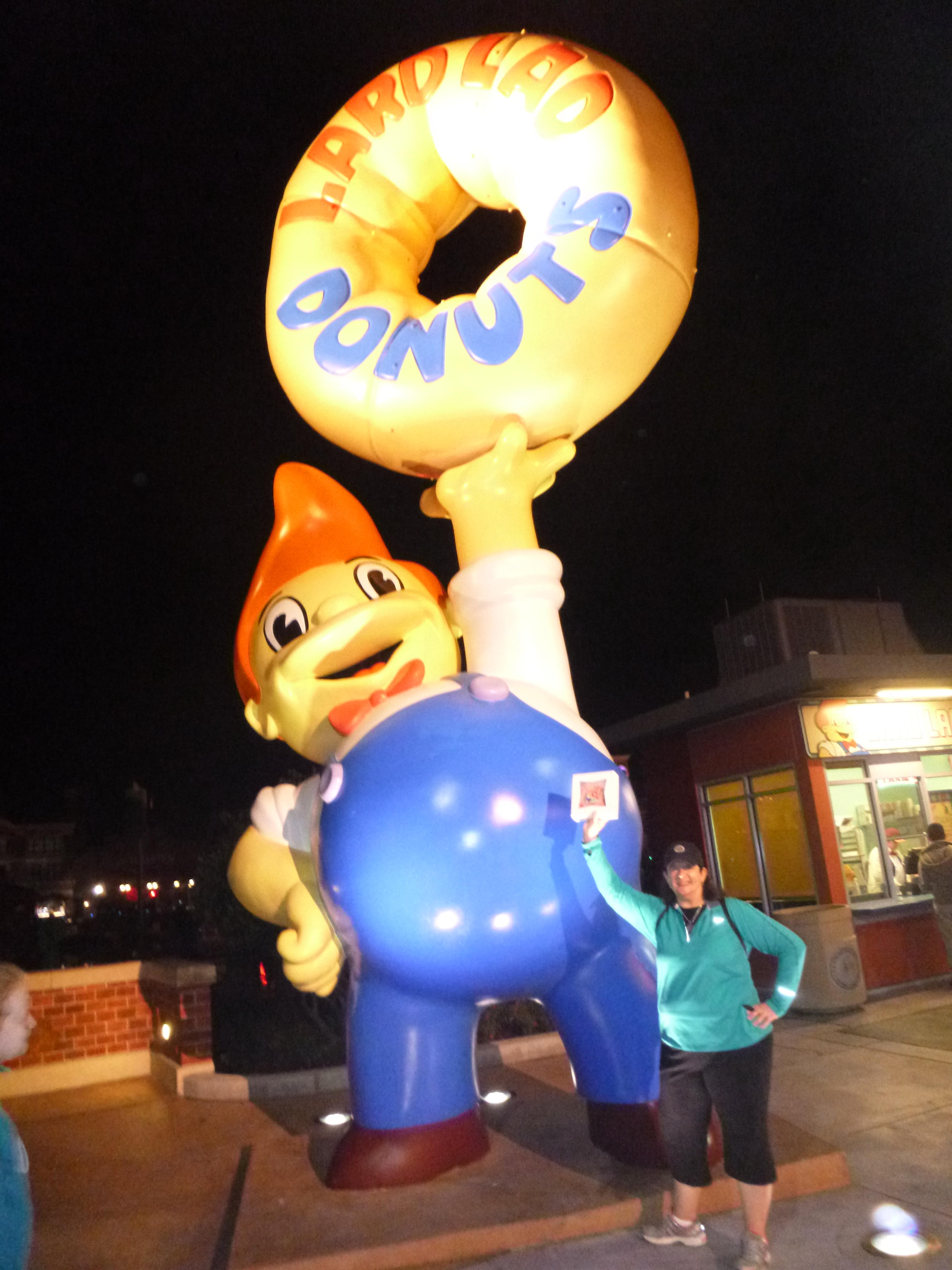 2014-11-26 Universal LardLad Doughnuts.jpg